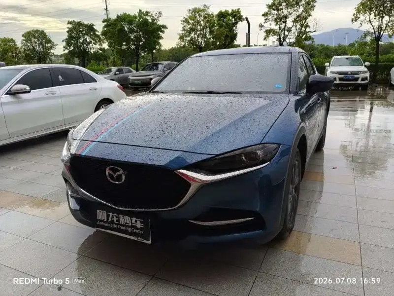 Mazda CX-4, 2021