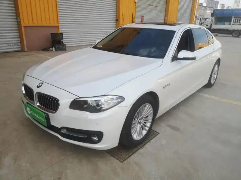 BMW 5 Series, 2015