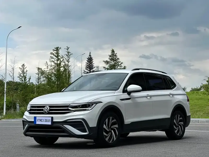 Volkswagen Tiguan L, 2022