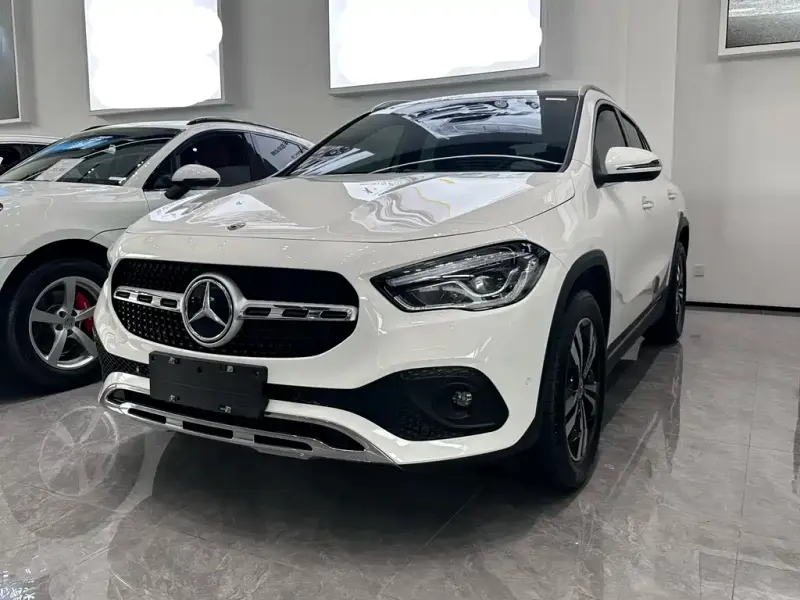 Mercedes-Benz GLA, 2020