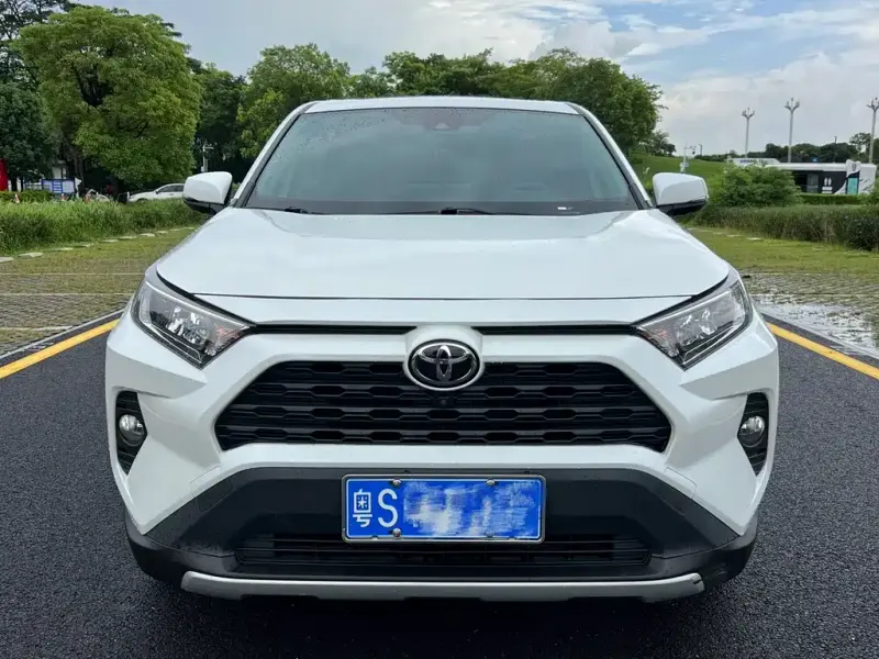 Toyota RAV4, 2022