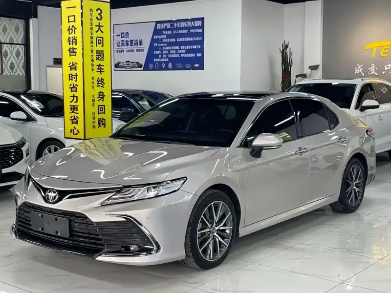 Toyota Camry, 2022
