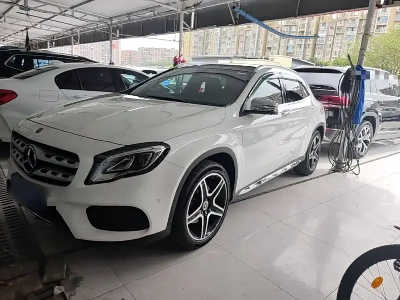 Mercedes-Benz GLA, 2019