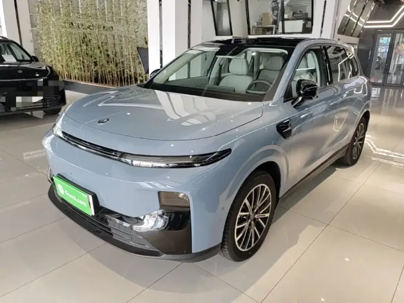 Leapmotor B10, 2025