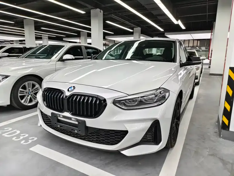 BMW 1 Series, 2023