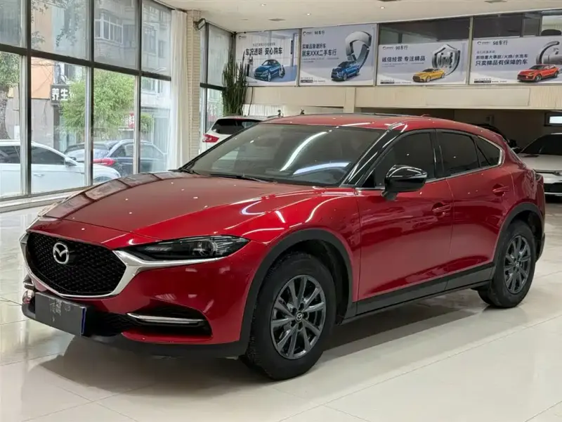 Mazda CX-4, 2022