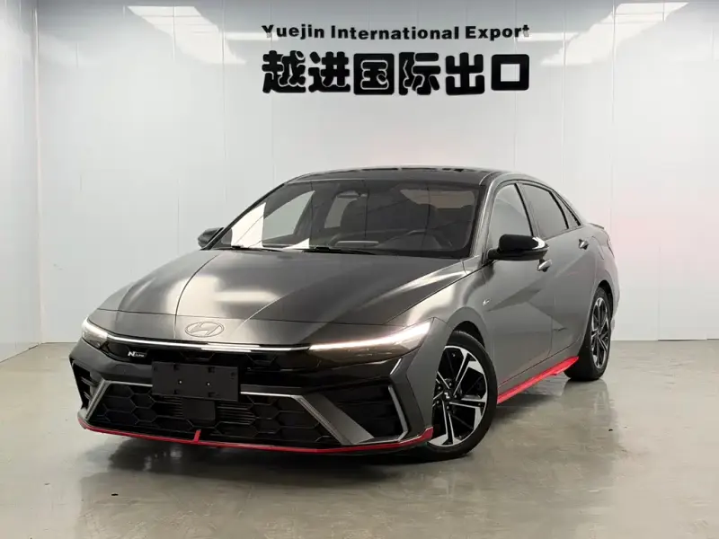 Hyundai Elantra, 2023