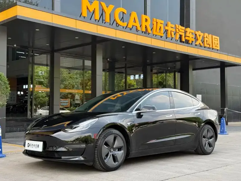 Tesla Model 3, 2019