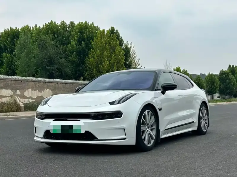 Zeekr 001, 2022