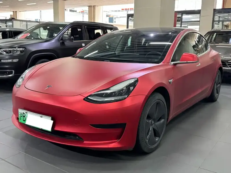 Tesla Model 3, 2021