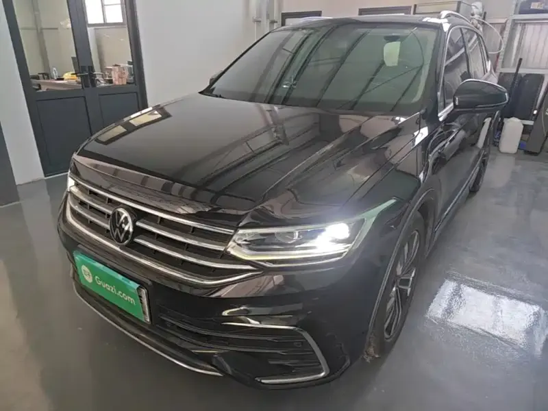 Volkswagen Tiguan L, 2022