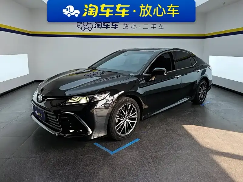 Toyota Camry, 2022