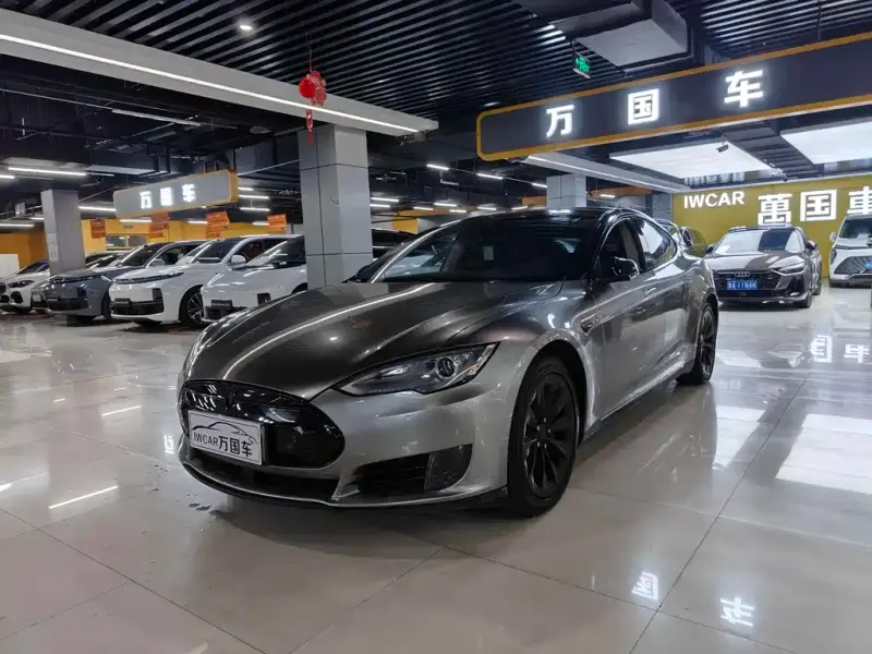 Tesla Model S, 2016
