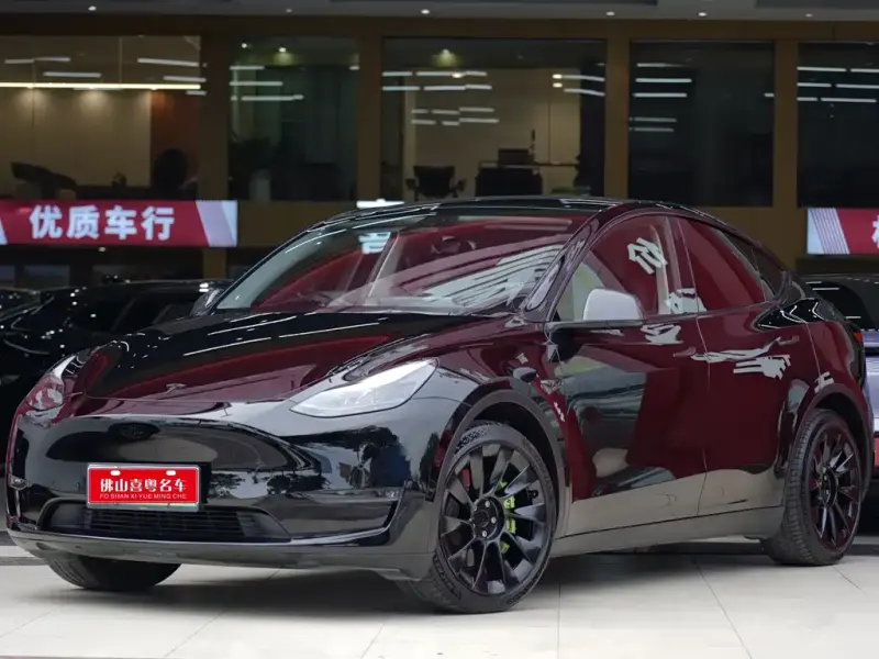 Tesla Model Y, 2021