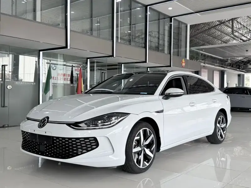 Volkswagen Lamando, 2023