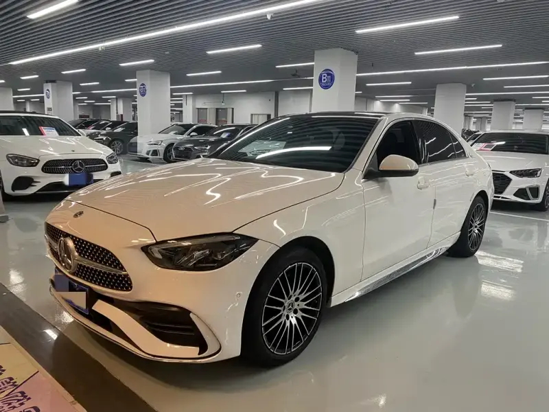 Mercedes-Benz C-Class, 2022