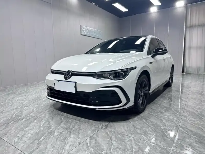 Volkswagen Golf, 2021