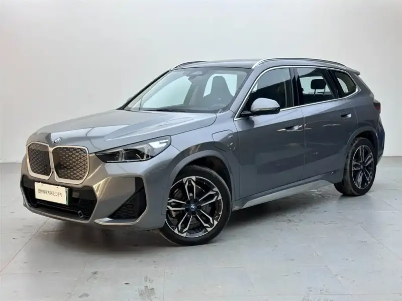 BMW iX1, 2024