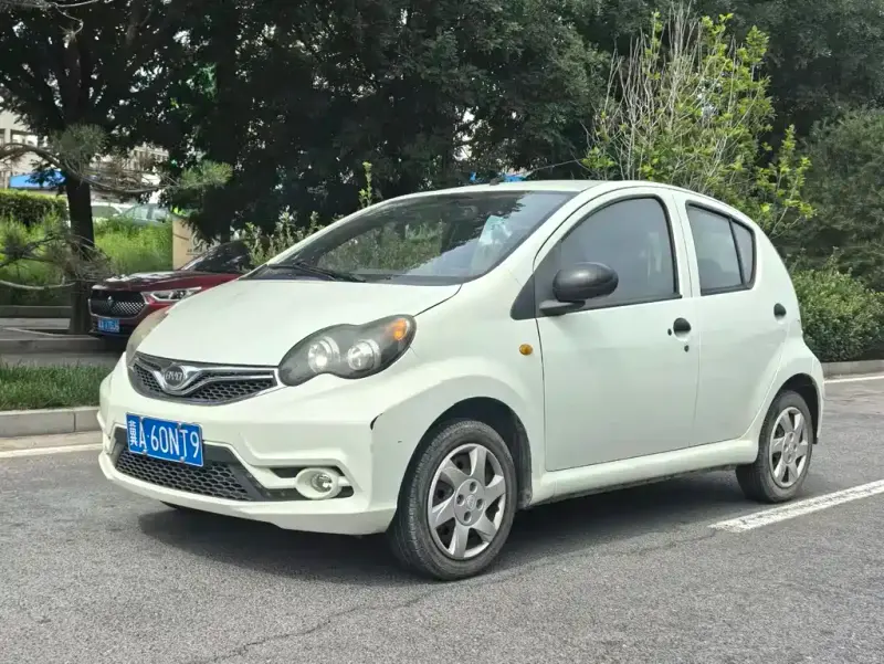 BYD F0, 2015