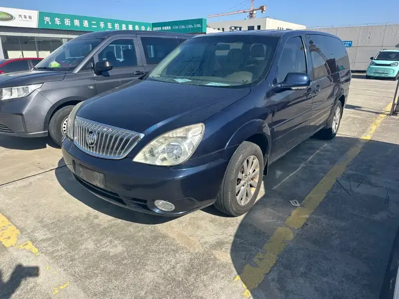 Buick GL8, 2014
