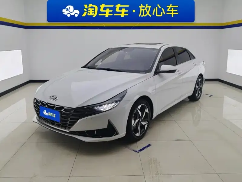 Hyundai Elantra, 2021