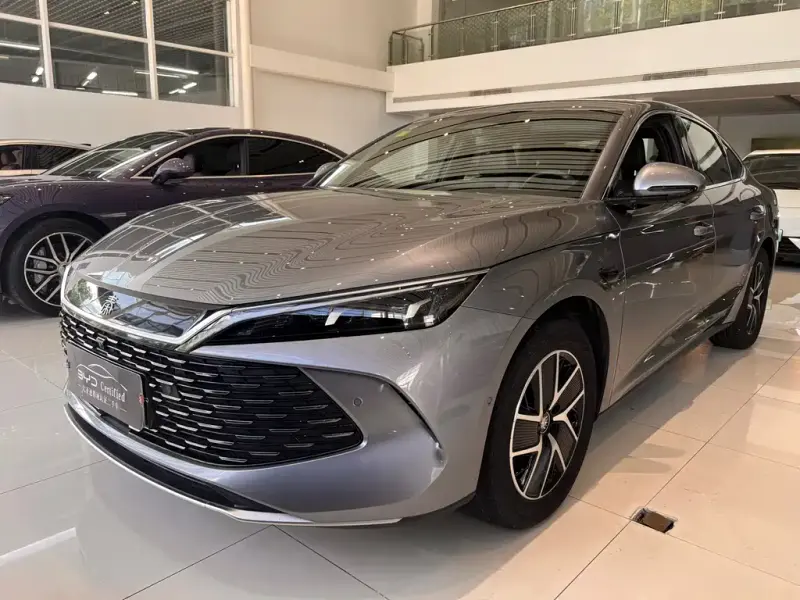 BYD Qin L, 2025