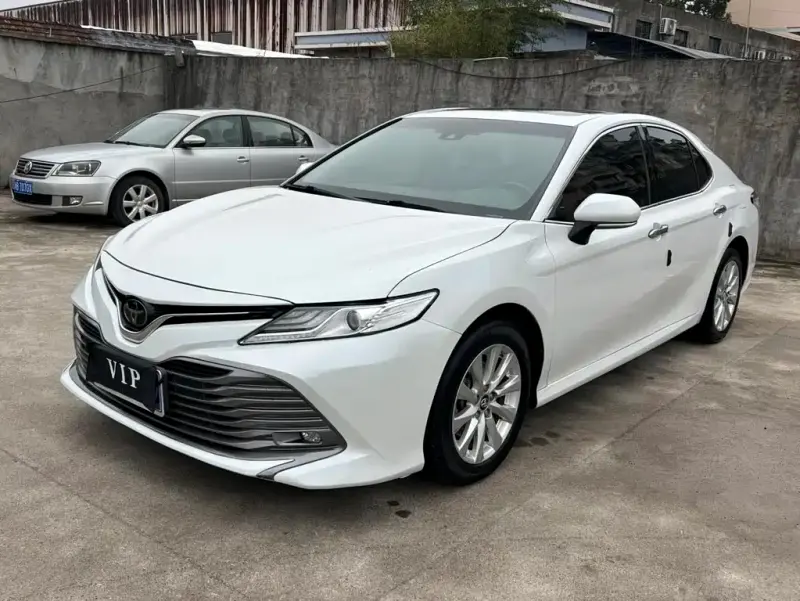 Toyota Camry, 2020