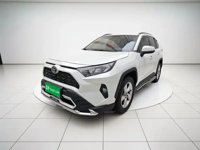 Toyota RAV4, 2021