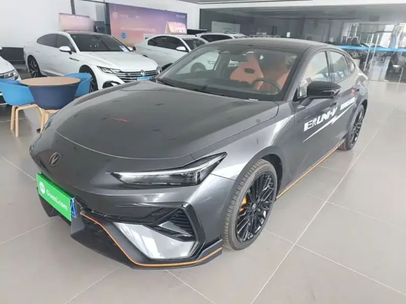 Changan UNI-V, 2025