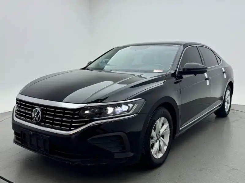 Volkswagen Passat, 2022