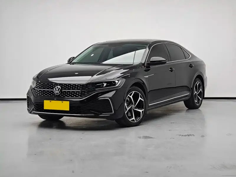 Volkswagen Passat, 2024