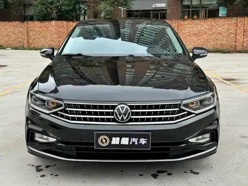 Volkswagen Magotan, 2023