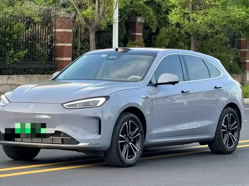 AITO M5, 2025