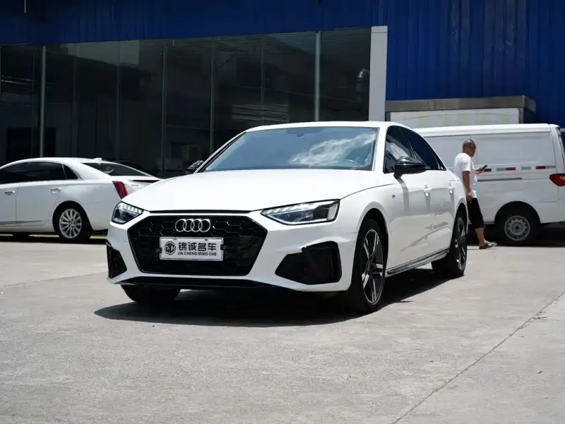 Audi A4L, 2022