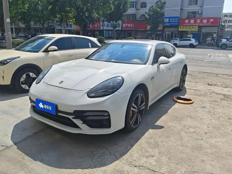 Porsche Panamera, 2014