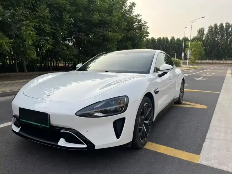 Xiaomi SU7, 2025
