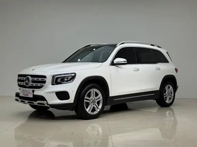 Mercedes-Benz GLB, 2023