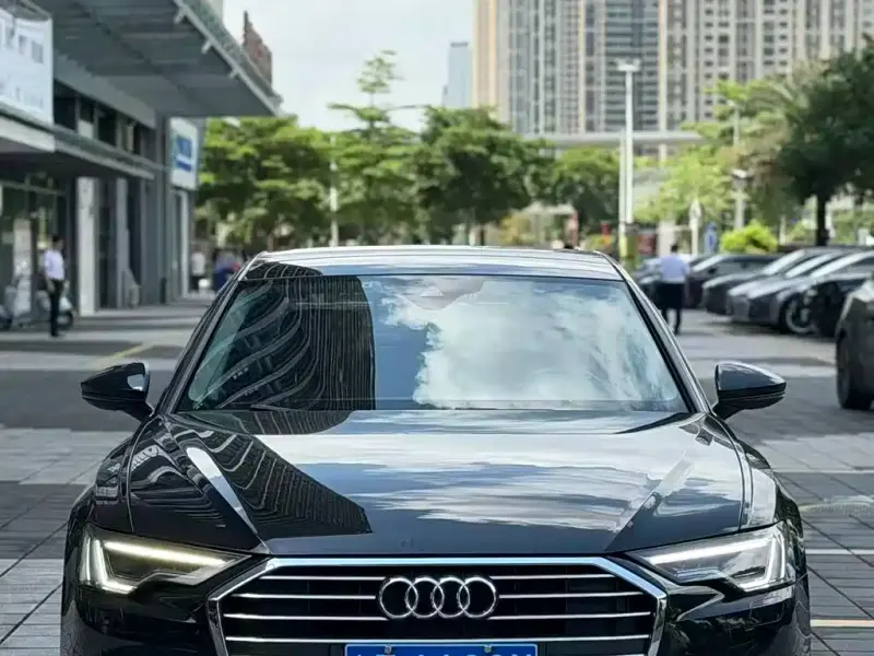 Audi A6L, 2020