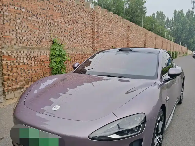 Xiaomi SU7, 2024