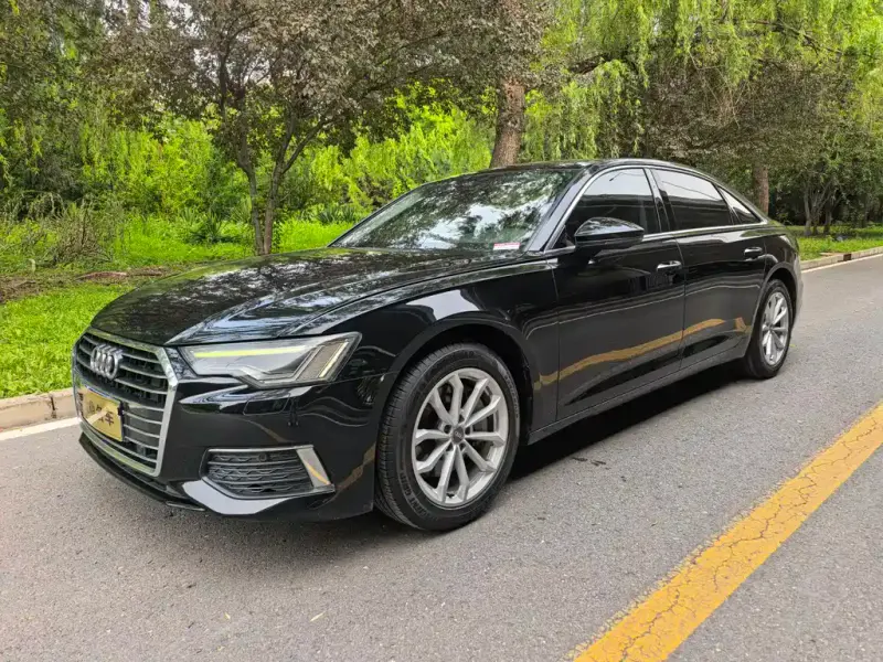 Audi A6L, 2021