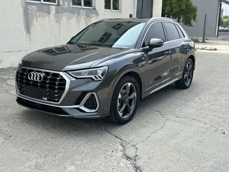 Audi Q3, 2022