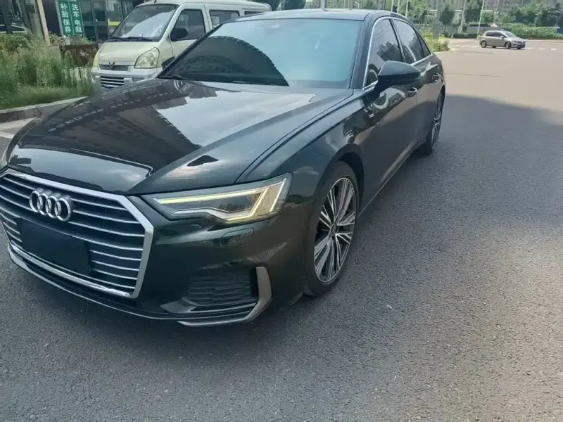 Audi A6L, 2022