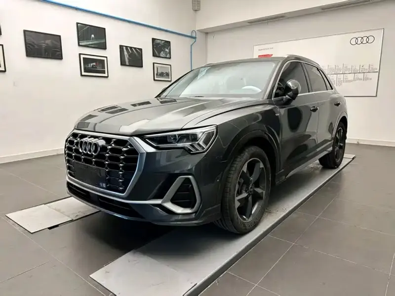 Audi Q3, 2023