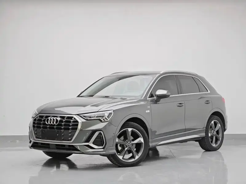 Audi Q3, 2023