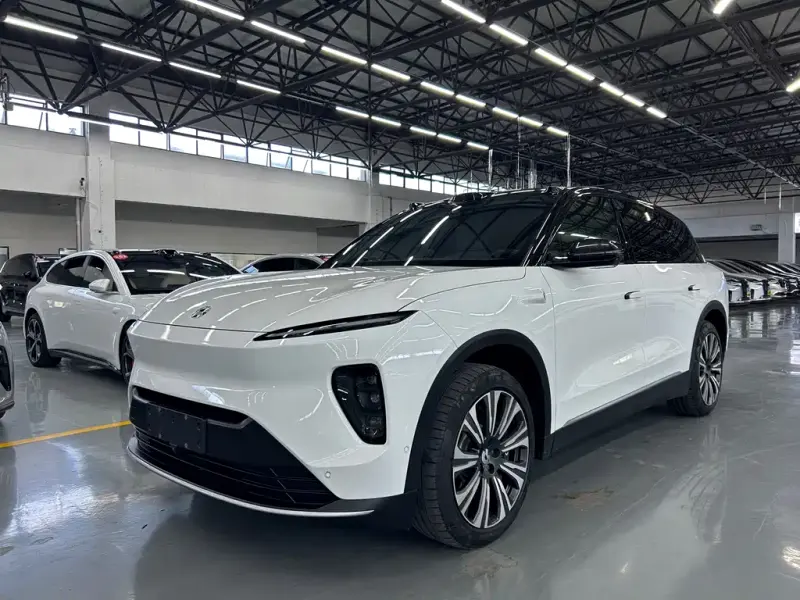 NIO ES8, 2023