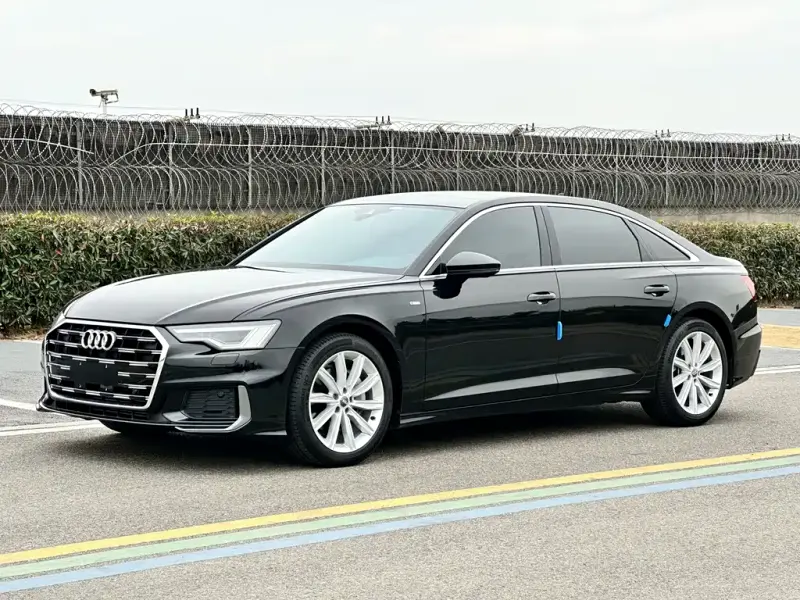 Audi A6L, 2022