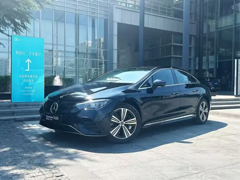 Mercedes-Benz EQE, 2025
