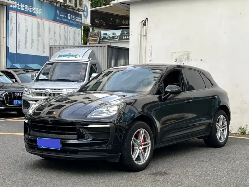 Porsche Macan, 2023