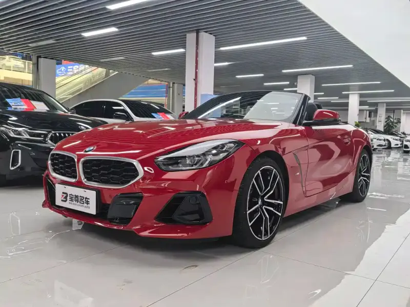 BMW Z4, 2025