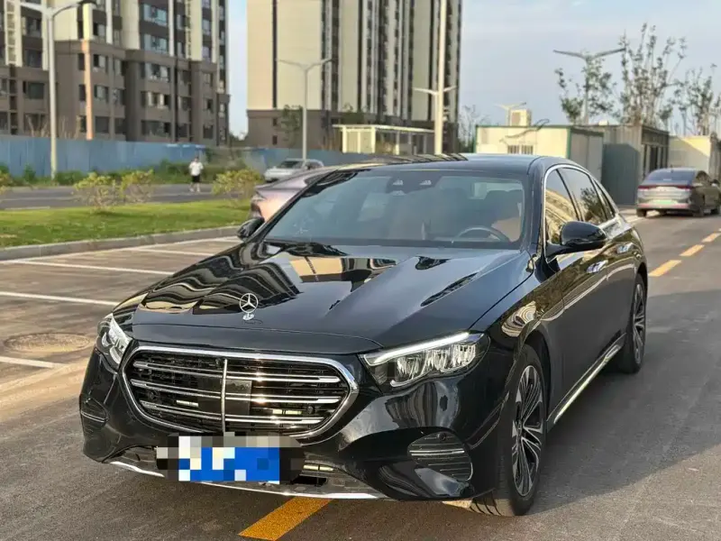 Mercedes-Benz E-Class, 2024